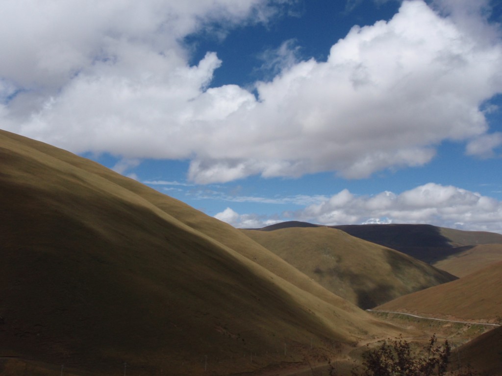 sunshine on the Tibetan plateau Sun on the Tibetan Plateau